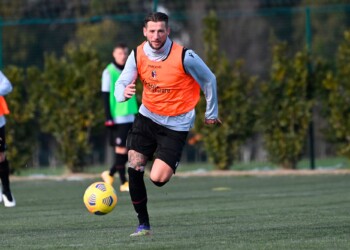 Bologna, allenamento in gruppo per Dijks