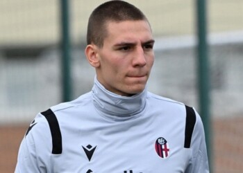 Bologna, anche Antov in gruppo
