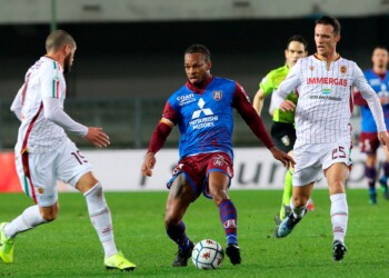 Chievo-Reggiana 1-0. Il gol di Obi porta Aglietti al secondo posto