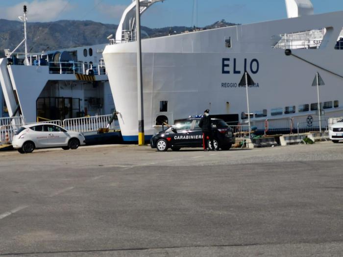 Cima nave si spezza, colpisce e uccide marinaio a Messina