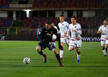 Cosenza indomabile: 2-2 in rimonta contro la Reggina