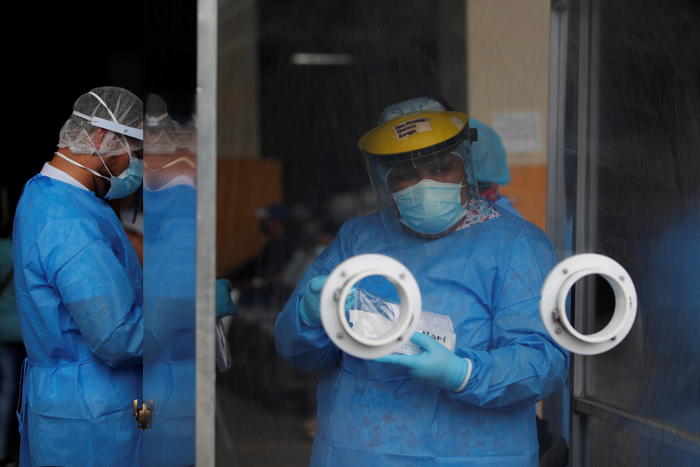 Covid: Afp, in America Latina e Caraibi 600.000 morti