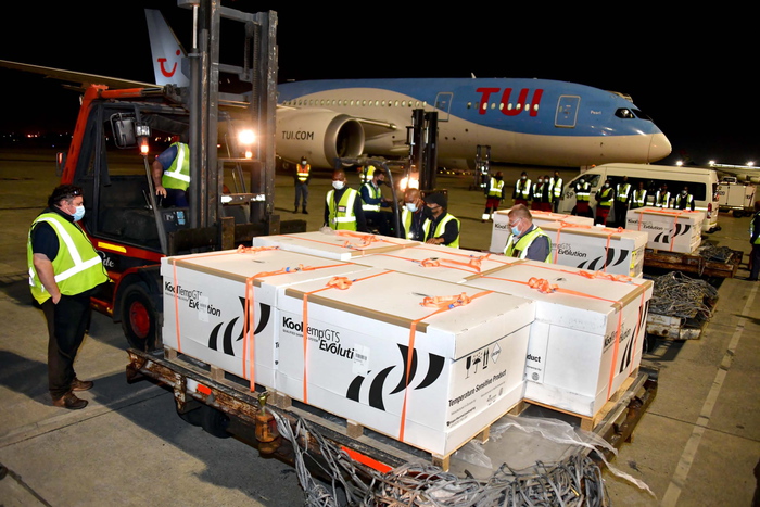 Covid: Sudafrica lancia la campagna di vaccinazione