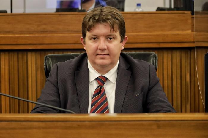 ++ +Covid:presidente Vda,nostra legge adattava norme a territori