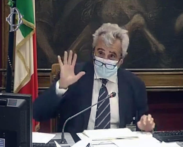 Cts: ‘Rafforzare le misure per limitare la diffusione delle varianti’