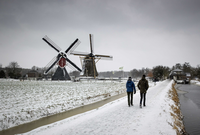 Darcy, la prima tempesta di neve in Olanda da 10 anni