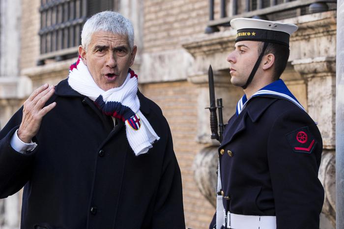 Draghi: Casellati, auguri a Casini ricoverato in ospedale