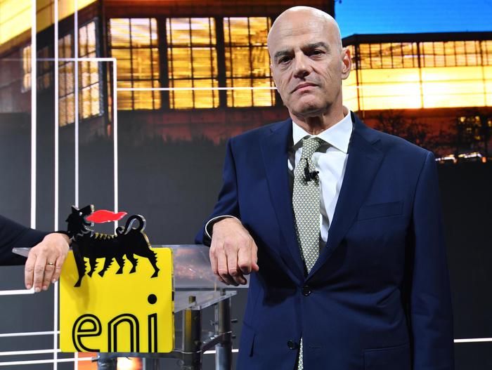 Eni: nel 2020 rosso di 8 miliardi, adjusted 742 milioni