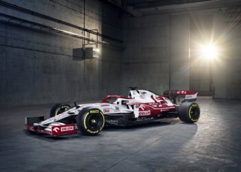 F1: Alfa Romeo presenta la C41 con Raikkonen e Giovinazzi