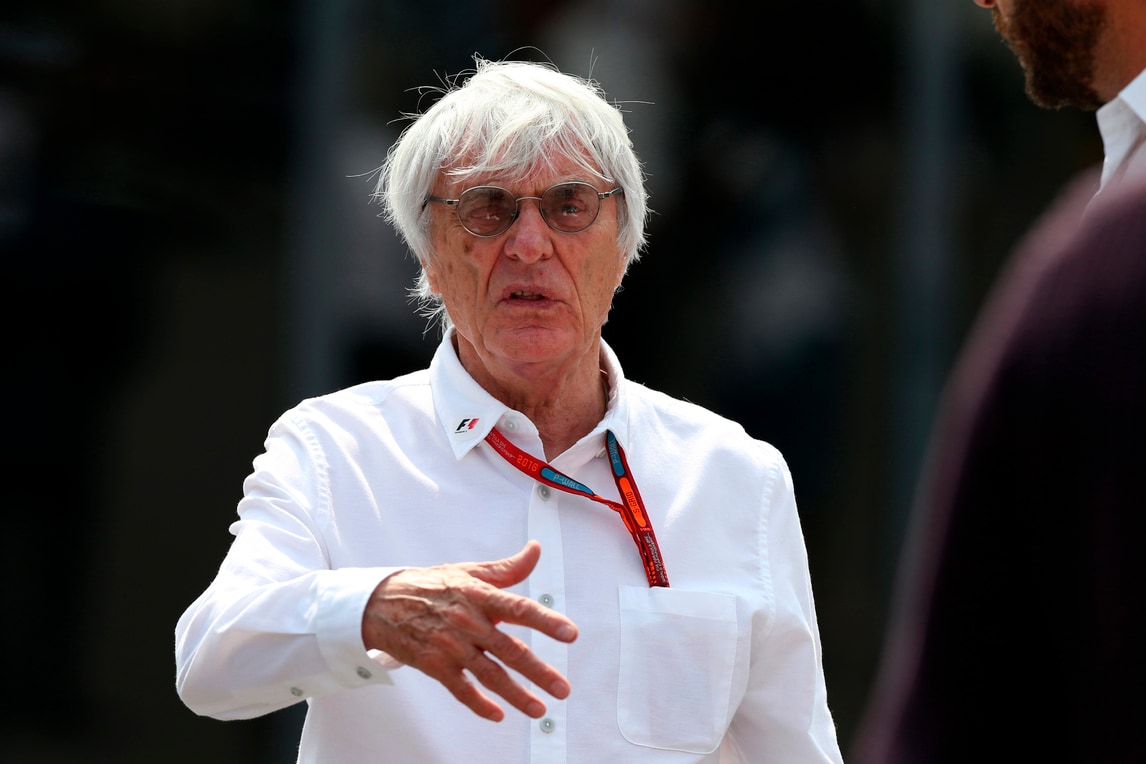 F1, Ecclestone boccia la sprint race: “Chi guarderebbe la gara della domenica?”