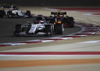 F1, i test pre stagione si svolgeranno in Bahrain