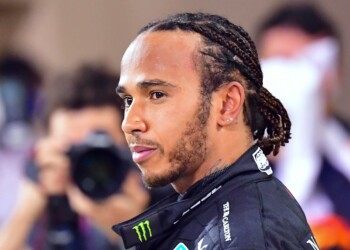 F1, Lewis Hamilton rinnova ufficialmente con la Mercedes