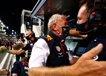 F1, Marko: “Sergio Perez si è integrato molto bene”