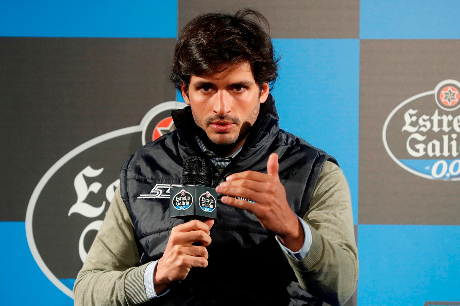 Ferrari, Sainz: “Voglio vincere il titolo, non c’è posto migliore di questo”