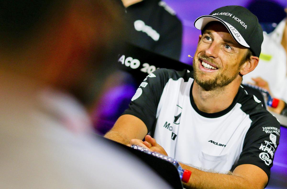 Jenson Button: “Il futuro della Formula 1 è l’elettricità”