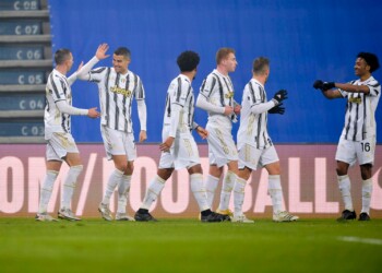 Juve, a Napoli in versione “alta”