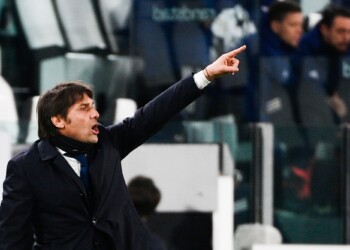 Juve-Inter, Conte e il gestaccio verso la tribuna