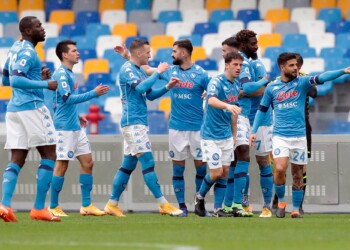 Napoli, tutti negativi i tamponi al gruppo squadra