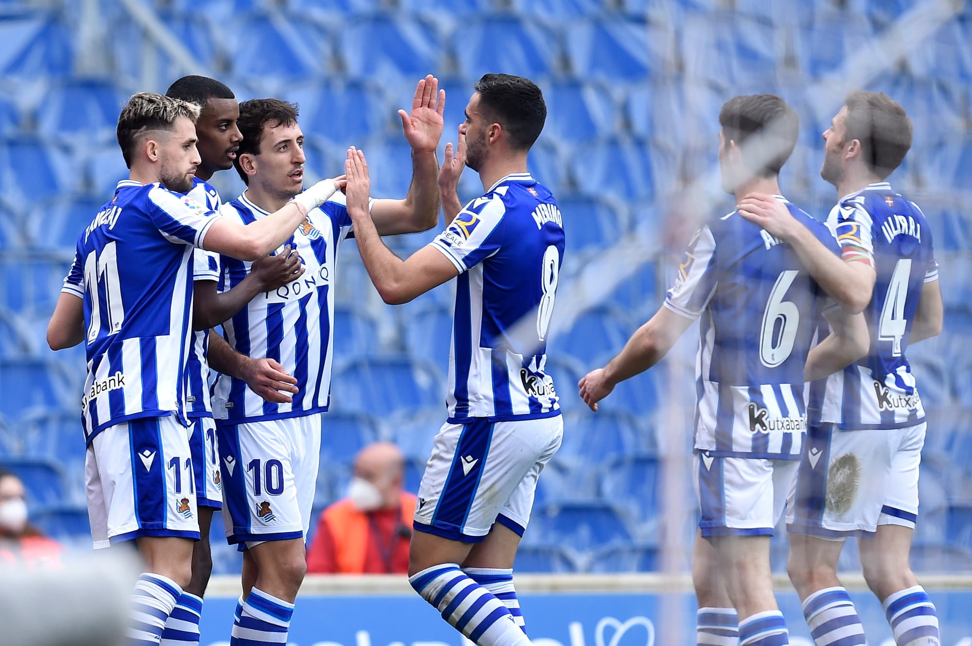 Oyarzabal-Isak, poker Real Sociedad. Pari tra Bilbao e Valencia