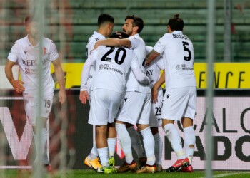 Padova da sballo: 6-0 al Carpi e primo posto