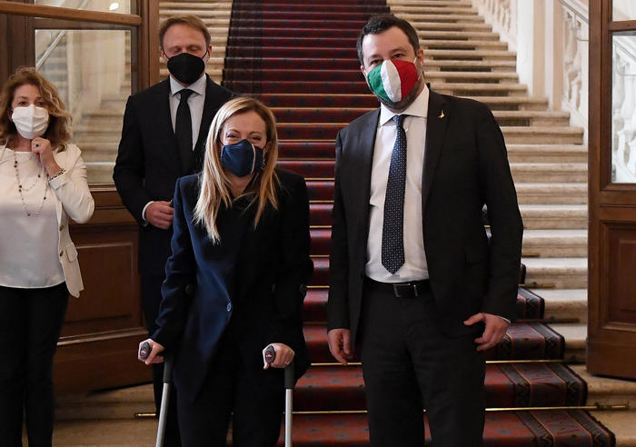 Salvini: ‘Niente litigi e ideologie, è tempo di lavorare’