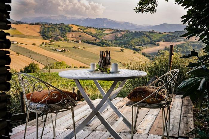 San Valentino: Coldiretti, 100mila innamorati in agriturismo