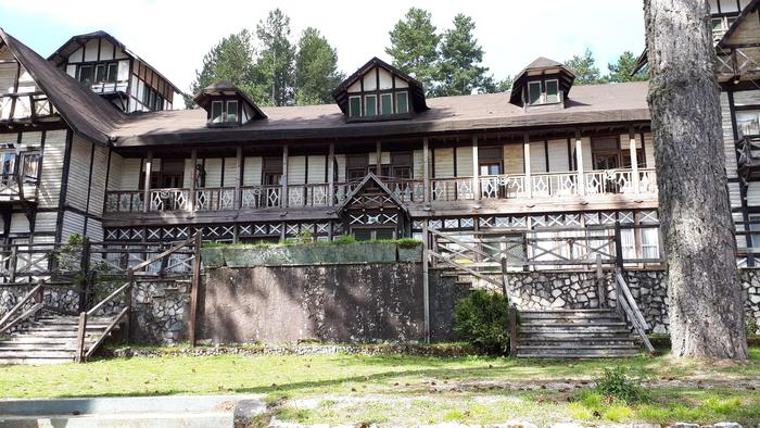 Sequestrato “Albergo delle Fate”,icona della Sila a rischio