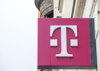 T-Mobile rileva un fatturato di £14,83 miliardi nel Q4