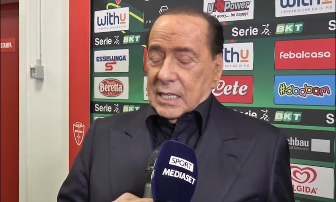 Berlusconi: "Pirlo, che dolore quando ha lasciato il Milan.."