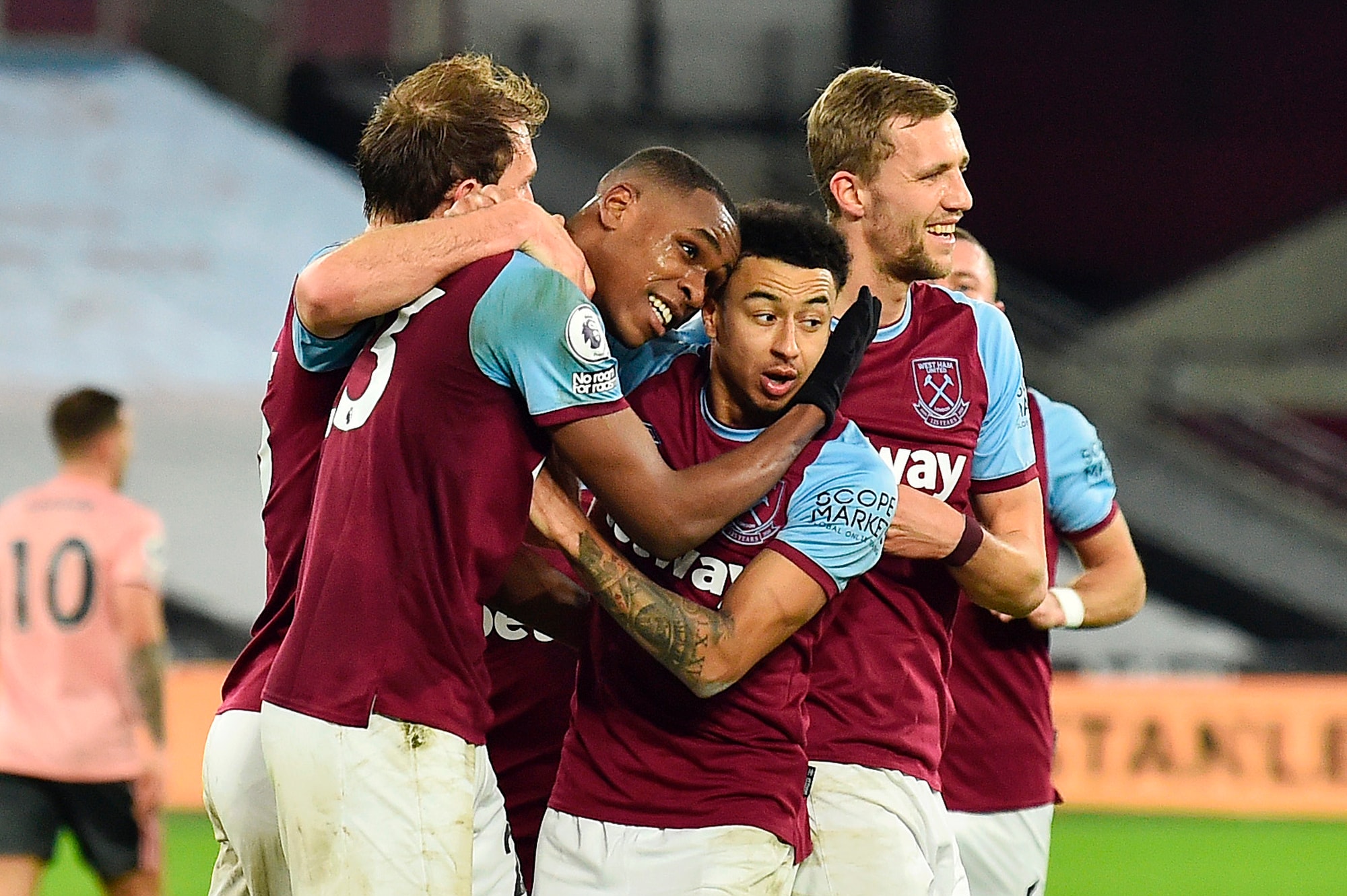 West Ham-Sheffield 3-0: Moyes scavalca il Liverpool