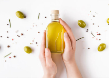 Il sapore dell’olio di oliva: bisogna educare e informare i consumatori. Intervista agli esperti