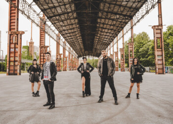 Dopo il lancio in digitale arriva in radio il 16 marzo “Mai più” il singolo degli HARMONYUM, scritto da Giuseppe Torrente (HOOP music)