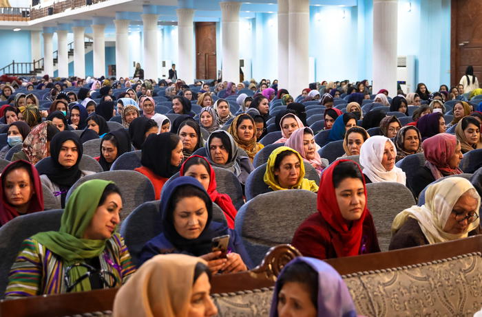 Afghanistan: Onu, donne devono partecipare a negoziati
