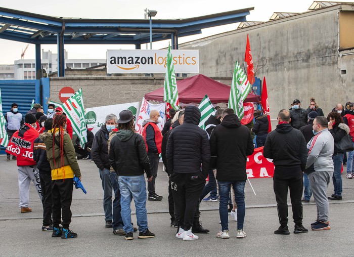 Amazon: al via sciopero, è il primo in tutta Italia