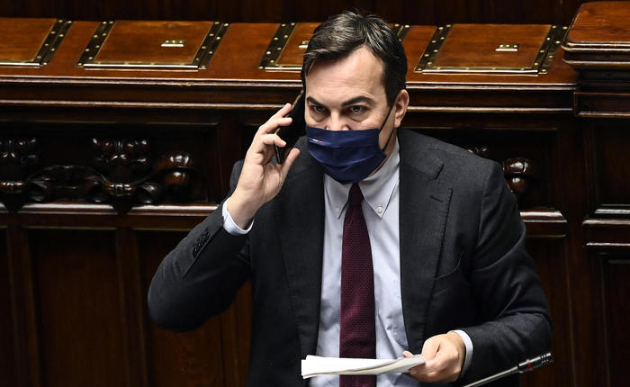 Amendola: ‘Il certificato Ue non sarà discriminatorio’