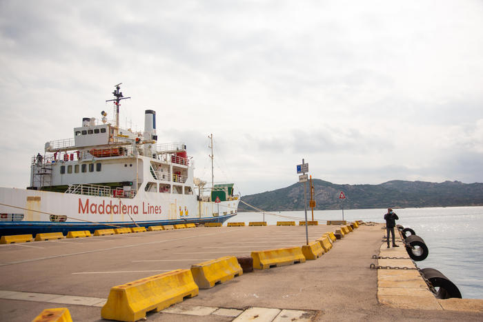 Aumentano i contagi, La Maddalena resta in zona rossa