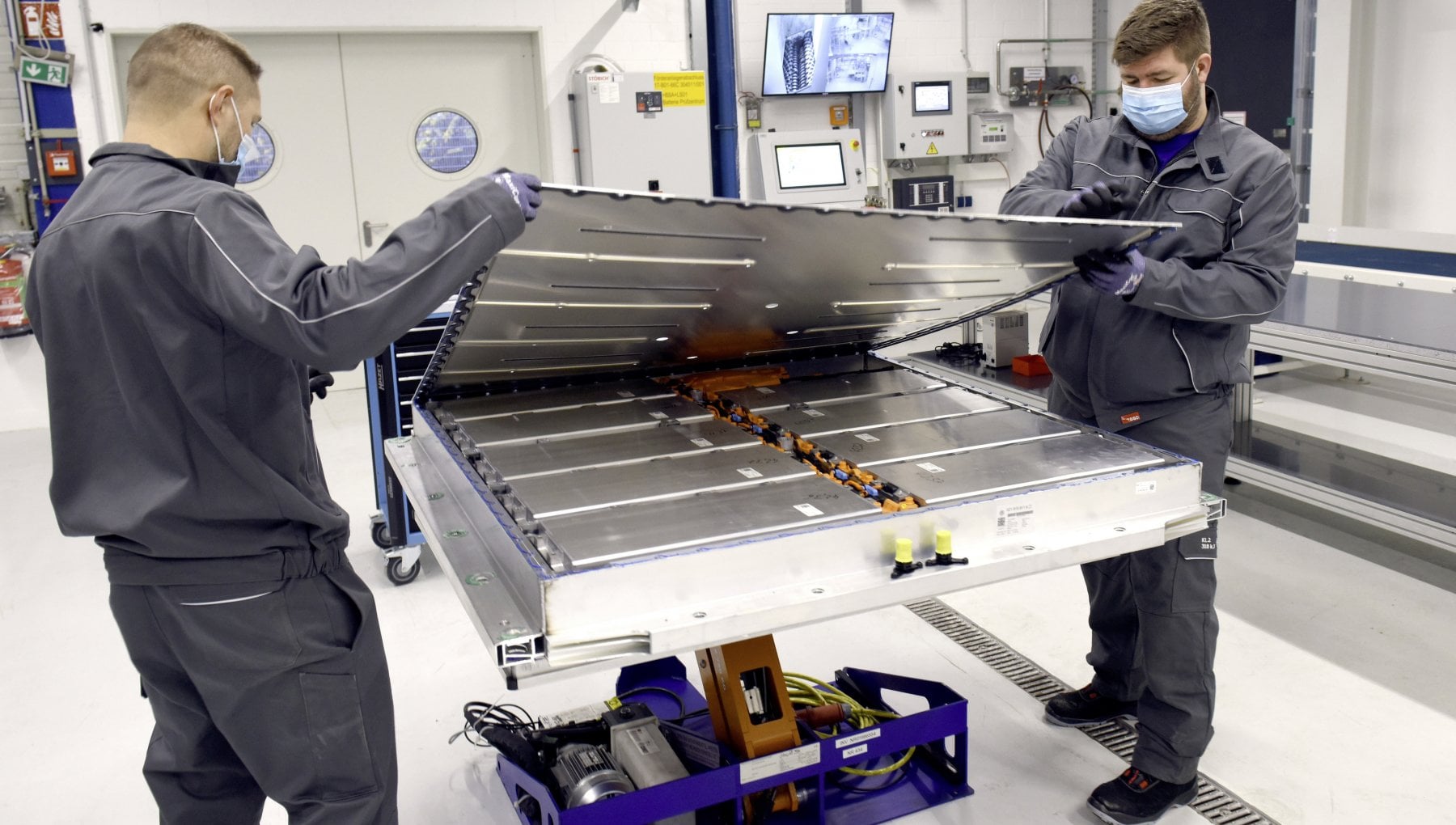 Auto elettrica, ora la batteria è riciclabile al 95%