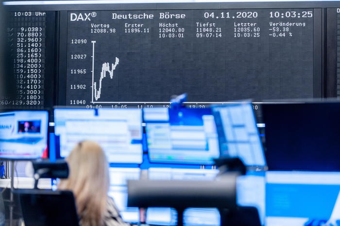 Borsa: Europa si conferma debole, Milano -0,5%