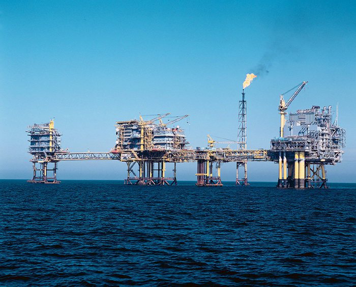 Brent sfonda 70 dollari, Aia pesante, Europa positiva