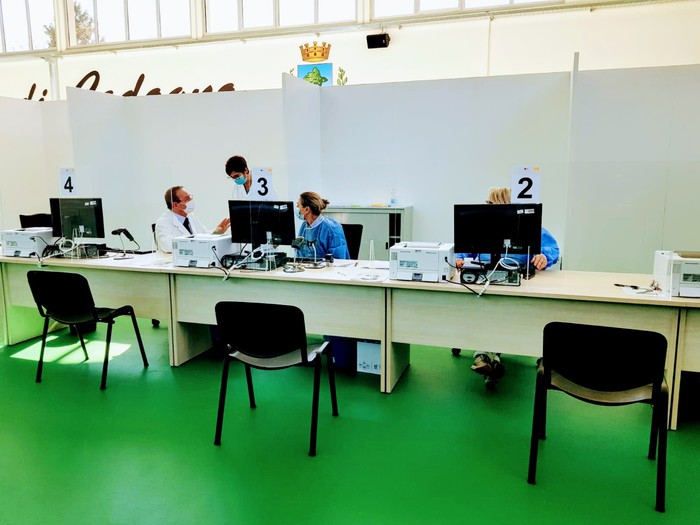 Covid: Fvg, 672 casi da 11.065 tamponi e test; 14 decessi