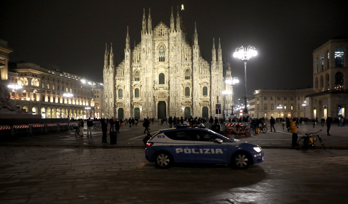 Covid: Polizia sospende tre feste in casa a Milano
