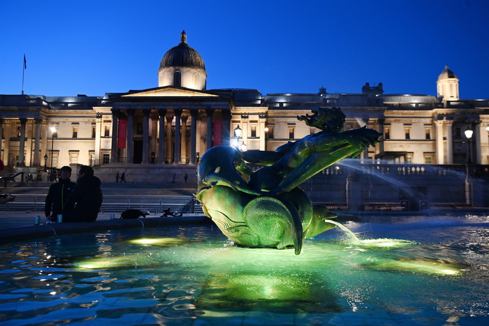 Covid: ricoveri Gb ai minimi, ma frena il calo dei contagi