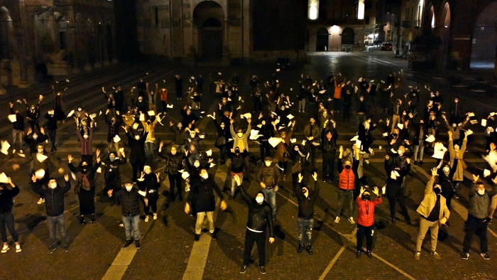 Dl sostegno: stop cartelle fino al 30/4 ma riparte la notifica