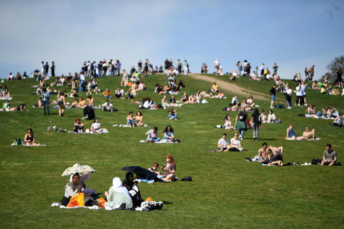 Gb: caldo record per marzo, restrizioni Covid a rischio