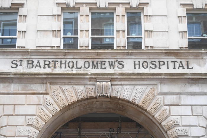 Gb: Camilla, principe Filippo soffre ma leggermente meglio