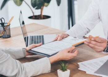 Lemonade supera le stime degli analisti per utili e ricavi nel Q4 fiscale