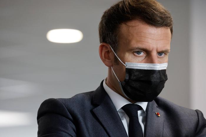 Macron, tutta la Francia in zona rossa