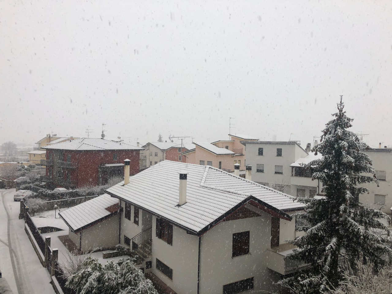 La neve questa mattina all'Aquila