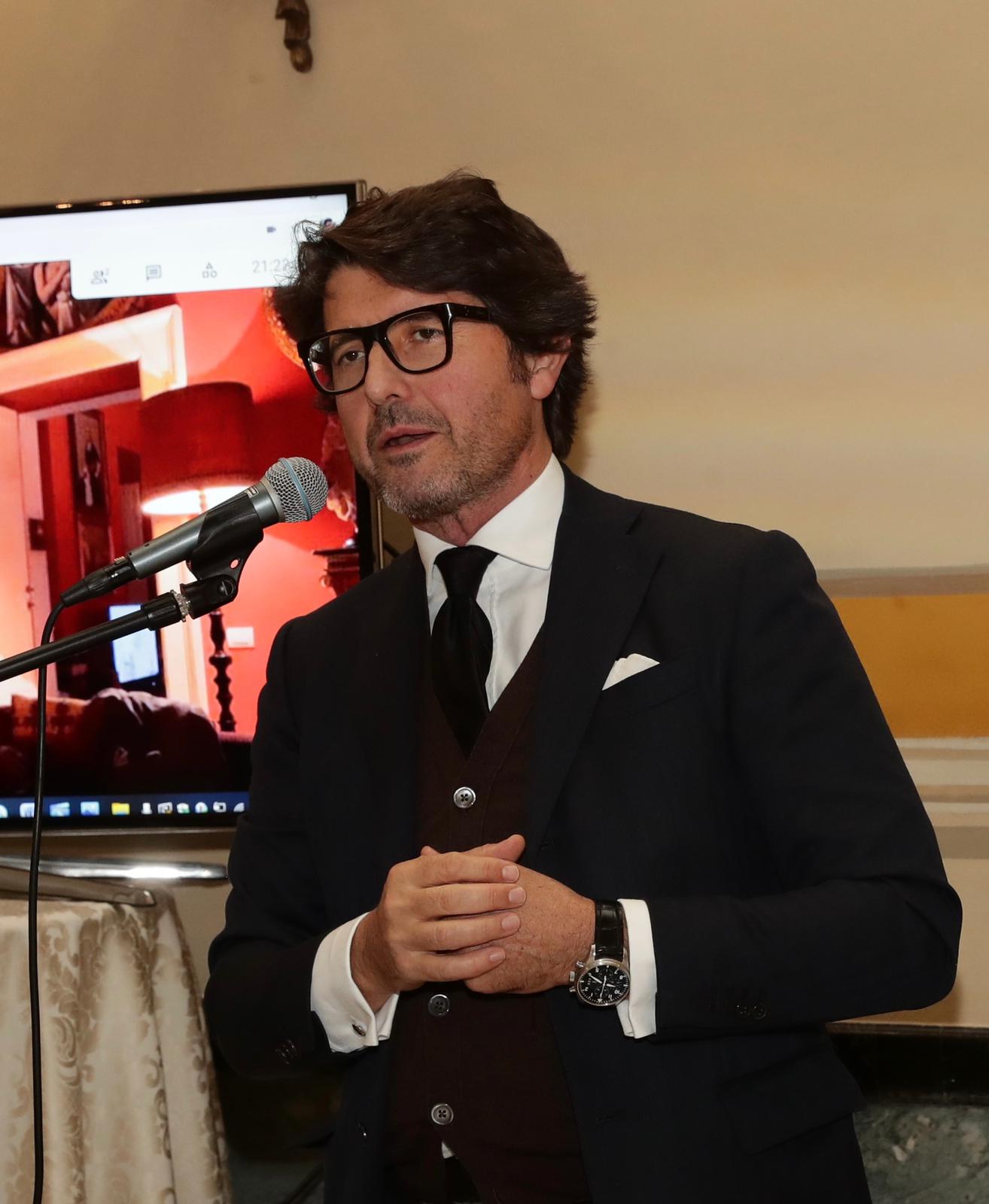 Dl Sostegno, ANIR-Confindustria: Ristorazione collettiva ancora  esclusa. Insufficiente il tetto dei 5 milioni di fatturato, il governo deve ascoltarci