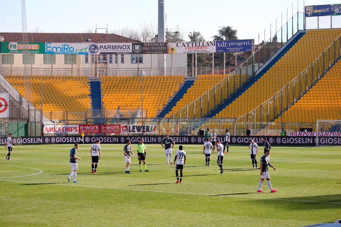 Parma, ufficiale: interrotta la collaborazione con Luca Carra